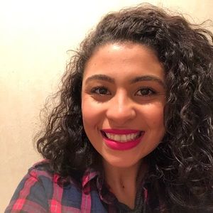 Meet your Posher, Evelyn